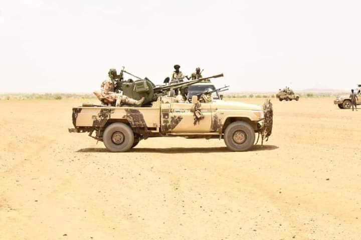 الجيش السوداني والقوة المساندة يسعيان لفتح مسارات بديلة نحو دارفور.