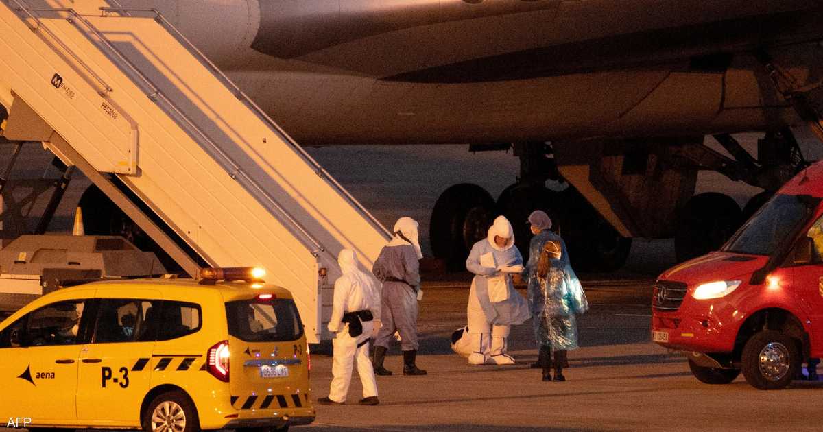 إجلاء أشخاص من 19 دولة من سفينة مشتبه بإصابتها بفيروس هانتا في الكناري