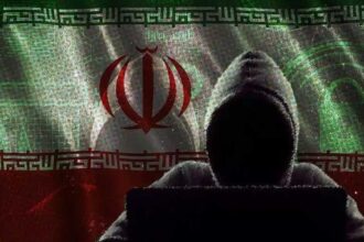 رسائل إلكترونية تحث الإسرائيليين على التعاون مع إيران وتحمل تهديدات وتصيب السلطات بالقلق.