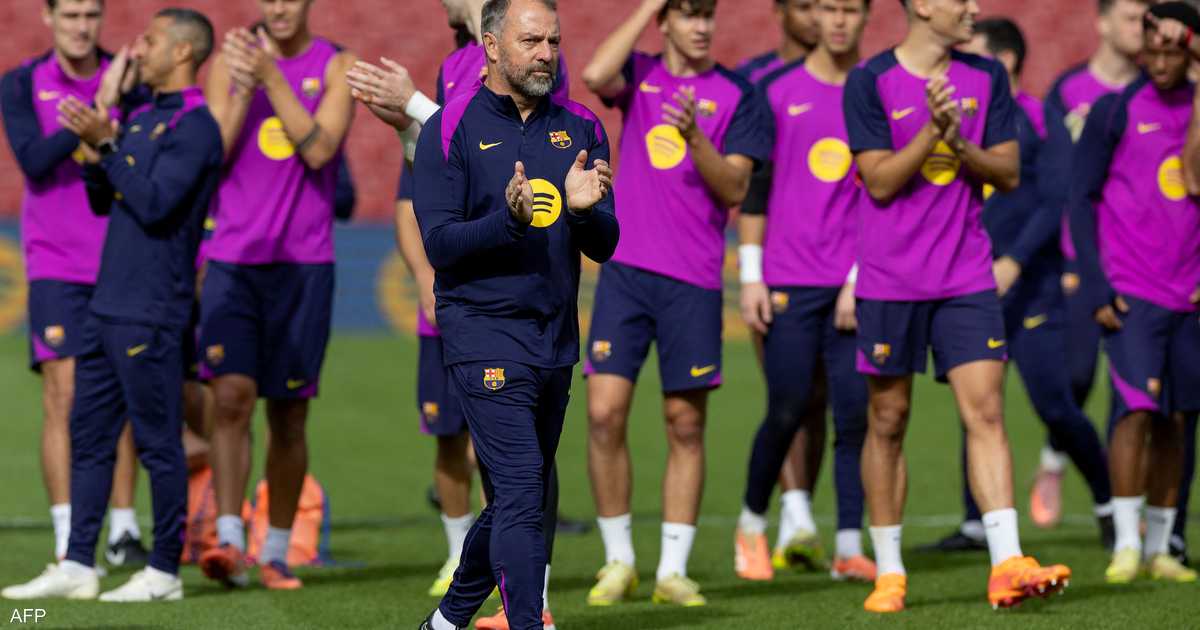 فليك: تمديد العقد مع برشلونة حتى 2028 مع الحفاظ على خيارات الطرفين للرحيل