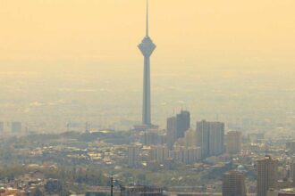 زلزال بقوة 4.9 درجات يضرب منطقة قرب طهران الإيرانية