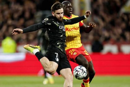 سان جرمان يفوز على لانس ويضمن لقبه في الدوري الفرنسي