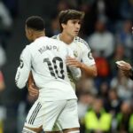 مبابي يثير صيحات استهجان من جماهير ريال مدريد في خسارة الليغا أمام برشلونة