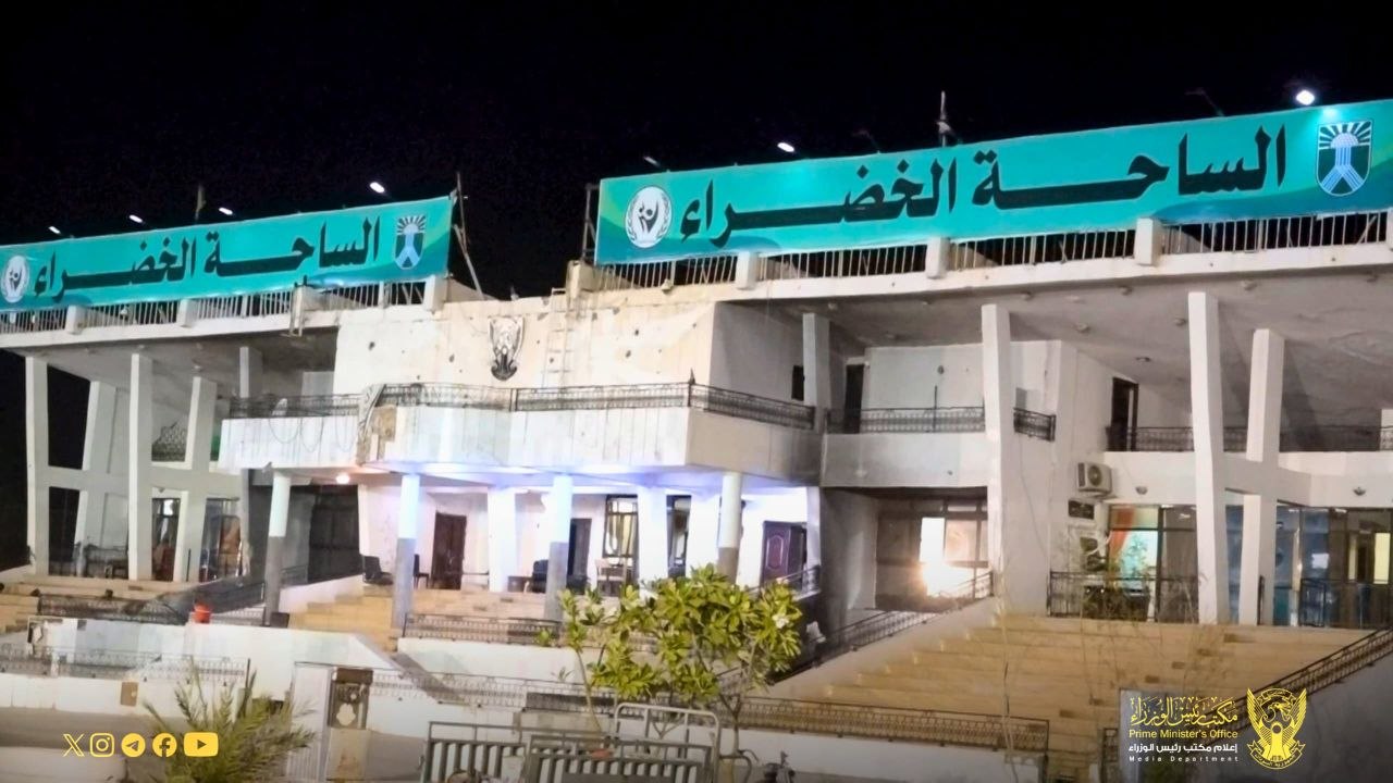 دعا رئيس الوزراء السوداني المواطنين في المهجر للعودة إلى الخرطوم الآمنة والمستقرة.