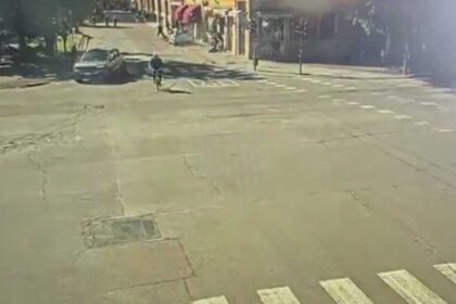 هجوم سيارة مروع يصيب سائلا ألمانيا وبولنديا بجروح خطيرة في مودينا الإيطالية
