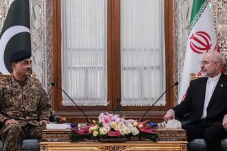 إيران تؤكد نقل مخاوفها إلى أميركا وسط استمرار التواصل الباكستاني