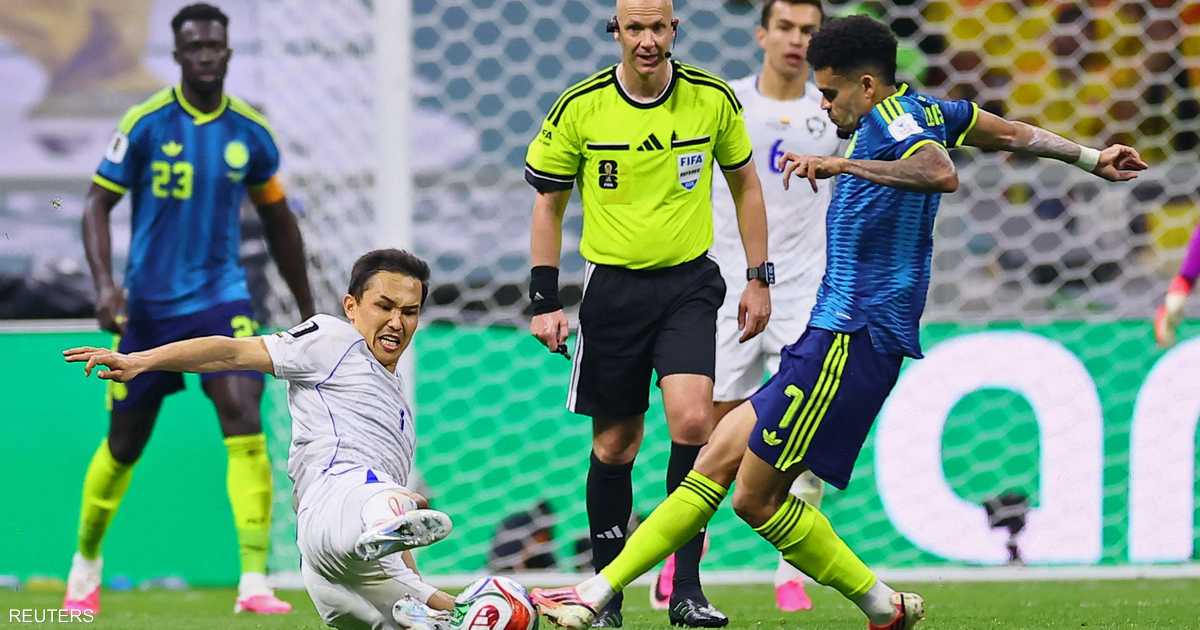 مونوز وفايزولاييف يعلنان الهدف الأول لأوزبكستان في كأس العالم