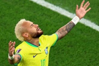 نيمار غائب عن البرازيل بسبب إصابة وردت رفضاً من لولا في لقاء المنتخب