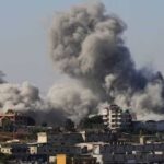 قتل 7 أشخاص في غارات إسرائيلية على مناطق لبنانية جنوب البلاد قبل إعلان وقف إطلاق النار.