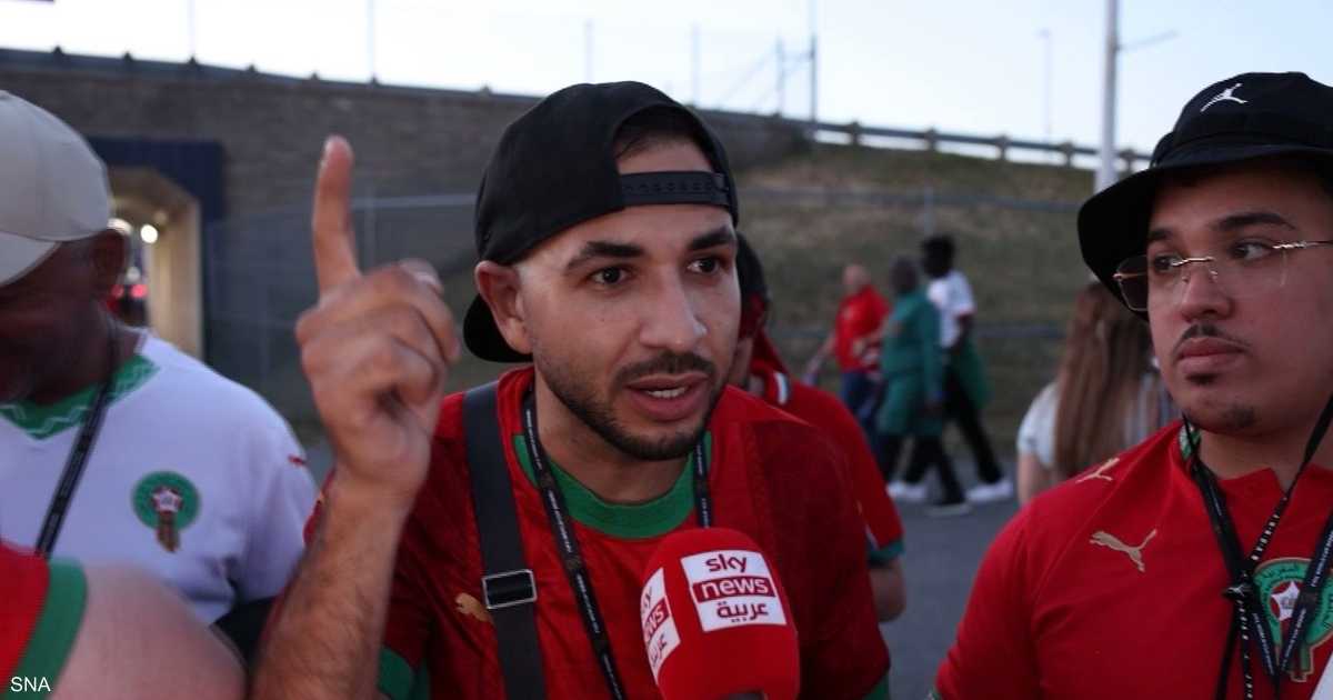 مشجع مغربي يصاب بضربة شمس داخل ملعب بوسطن ويحال للمسعفين خلال المباراة