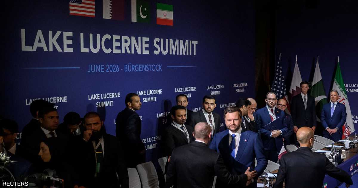 تقدم في مفاوضات إبقاء مضيق هرمز مفتوحا وتوجيهات لمنع التصعيد في لبنان