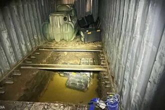 شحنة مخدرات مخبأة في مخابئ تحت الأرض ضبطت في سيدني واعتقال 8 أشخاص