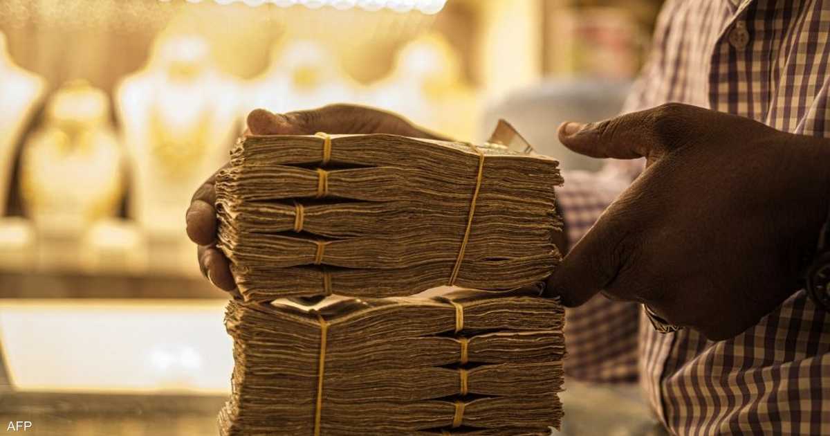الدولار يرتفع على الجنيه السوداني لـ5500 جنيه وسط تضخم وتخبط إداري