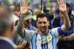 ميسي يسجل الهدف الأول للأرجنتين ويحصد جائزة رجل المباراة والانتصار في كأس العالم 2022