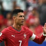 كريستيانو رونالدو يصبح أول لاعب يسجل في ست نسخ من كأس العالم ويكسر رقما قياسيا مع البرتغال
