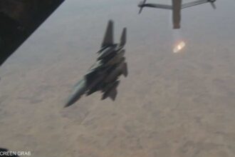 طيار أميركي ينجو من سقوط طائرتين خلال حملة عسكرية واحدة