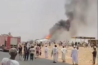 حريق يلتهم تانكر وقود بمحطة أبوفهد في مروي