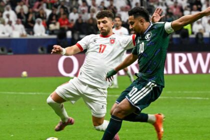 السعودية تستعد للمونديال برصيد نجمها الدوسري وصعوبة المجموعة وتغير المدرب