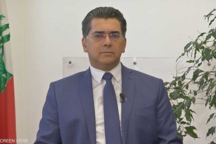 وزير الإعلام اللبناني يؤكد إصرار بيروت على تثبيت وقف إطلاق النار وتسوية الحقوق السيادية في المفاوضات مع إسرائيل
