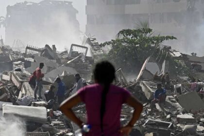 زلزالان عنيفان يضربان فنزويلا ويسببان مقتل 235 شخصا وإصابة الآلاف
