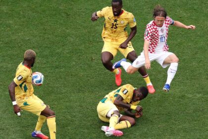 كرواتيا تغلب على غانا برباعية متأخرة وتتأهل مع إنجلترا لدور الـ 32 في مونديال 2026