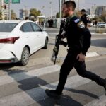 انفجار سيارتين مفخختين في تل أبيب يودي بحياة شخصين