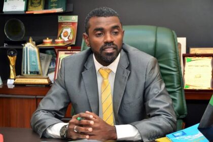 نصر الدين مفرح يطالب البرهان بوقف الحرب وحفظ دماء السودانيين.