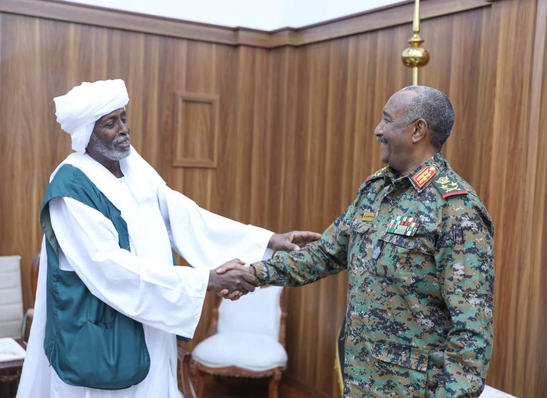 البرهان هو الرئيس القادم للسودان وفقًا للناظر محمد ترك