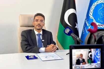 مدير لحقوق الإنسان يكشف عن تدخل جهات لتغذية مظاهرات ضد اللاجئين في ليبيا.