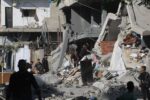 قتل 9 فلسطينيين في غارات إسرائيلية على قطاع غزة رغم الهدنة المعلنة.