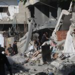 قتل 9 فلسطينيين في غارات إسرائيلية على قطاع غزة رغم الهدنة المعلنة.