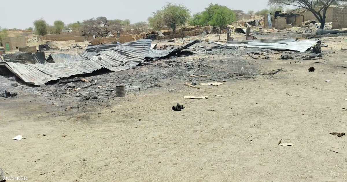 قصف طائرة مسيّرة سوق بمنطقة أبو زعيمة يودي بحياة 11 مدنياً ويصيب العشرات
