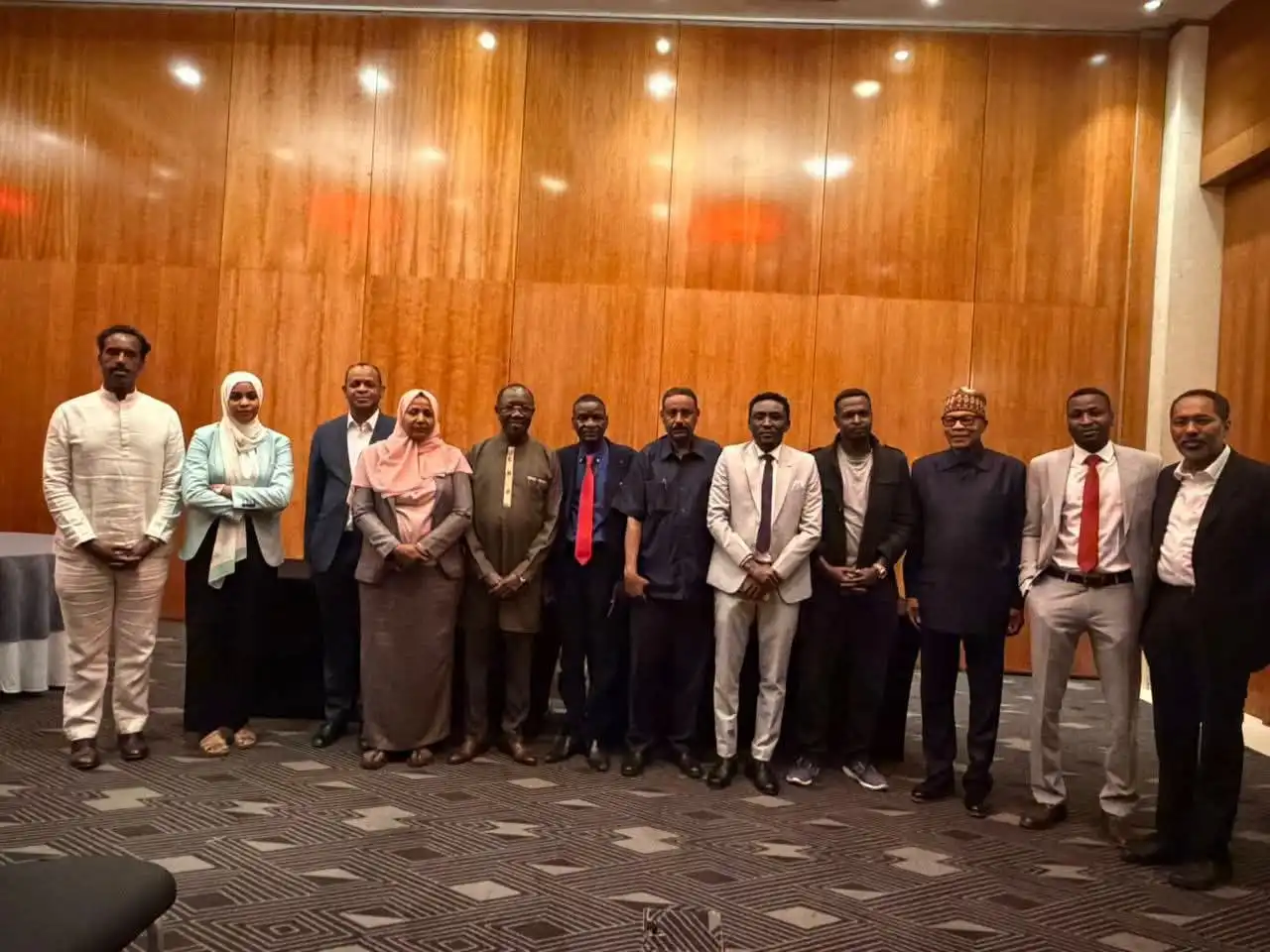 الآلية الخماسية تدعو لتعزيز جهود خفض التصعيد ودعم عملية سياسية سودانية مملوكة للسودانيين.