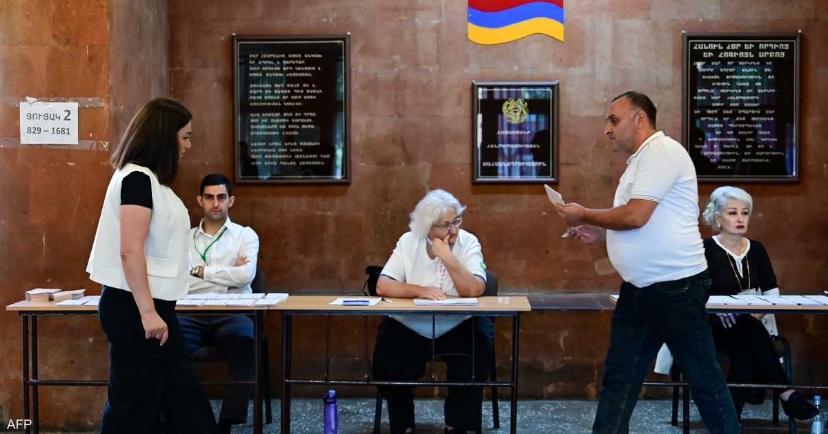 تهديدات كاذبة بوجود قنابل تستهدف مراكز اقتراع أرمينية قبل الانتخابات.