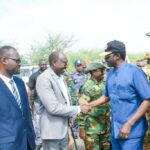 السودان يتصدى لمخططات التفكيك بوقفة وطنية موحدة لدى حاكم دارفور في النيل الأزرق