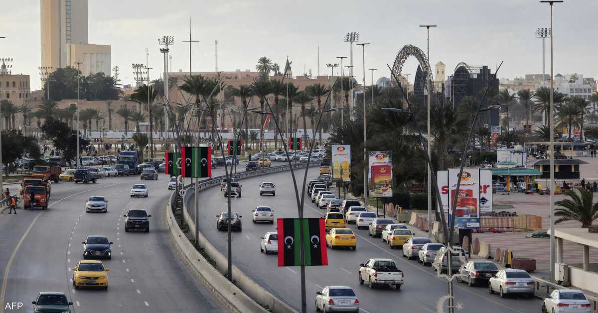 مخرجات حوار ليبيا تركز على انتخابات وطنية وتوحيد مؤسسات الدولة وتعزيز الحوكمة والاقتصاد والتنمية المجتمعية عبر حكومة انتقالية مدتها عامان.