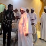 مناوي يدين انتهاكات مليشيا آل دقلو ويؤكد على دور الإدارة الأهلية في حماية المدنيين ووقف نزيف الدم في دارفور وكردفان.