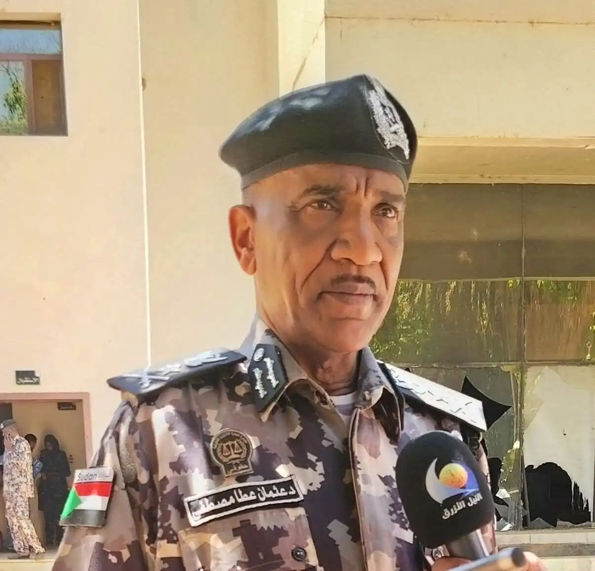 رؤيا العطا ترد على شائعة مقتل والدها الأمين العام للمجلس القومي للدفاع المدني