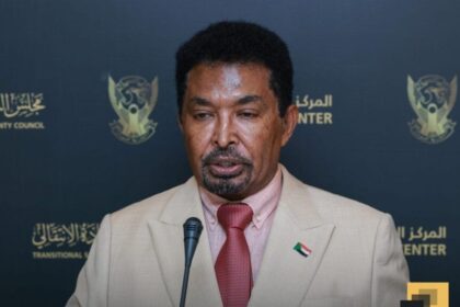 وزير الثروة الحيوانية يؤكد أهمية علاقته الاقتصادية مع الإمارات وتحديات تهريب الماشية.