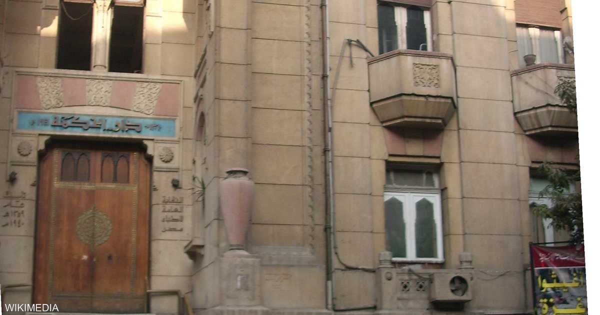 مخاوف طبية من انتشار انتحال صفة الأطباء وتجارب طبية مزيفة.