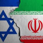 نتنياهو يحافظ على صورة ترامب رغم انتقادات الاتفاق الإيراني.
