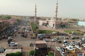 نهب تحت التهديد يسجل حادثتين في سوق عطبرة وإصابة مواطنين.
