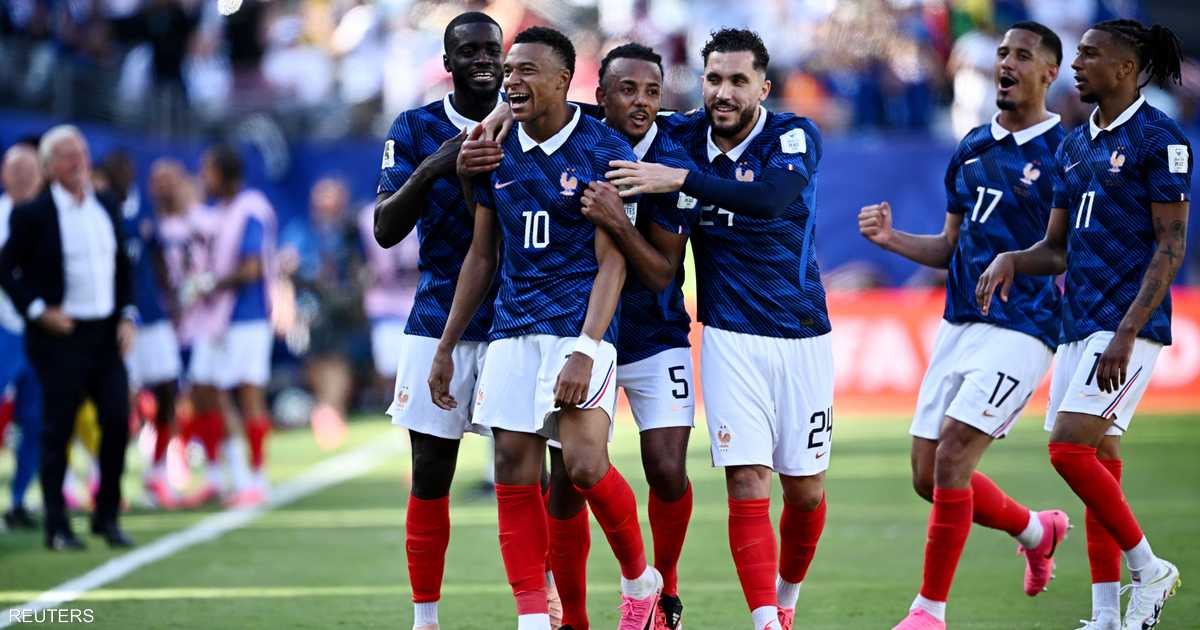 مبابي يتفوق على جيرو ويصبح هداف فرنسا التاريخي في مرمى السنغال