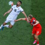 حسين يكسر صياماً تاريخياً لمنتخب العراق في المونديال ويهدي الهدف الأول في شباك النرويج قبل هدف نار في مرماه