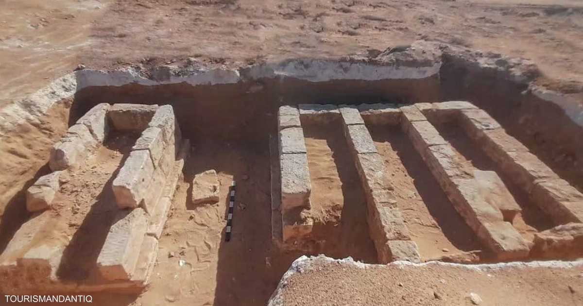 اكتشاف 18 مقبرة أثرية جديدة بمنطقة مارينا العلمين بالساحل الشمالي الغربي.