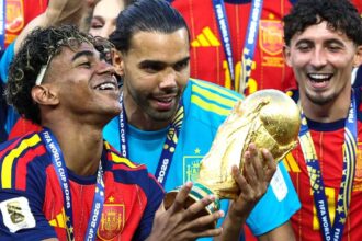 إسبانيا تتوج بلقب كأس العالم 2026