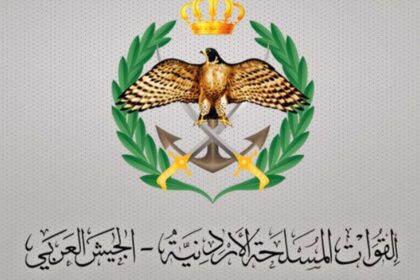 القوات المسلحة تعلن إسقاط هدف جوي وبدء عمليات التعامل مع الشظايا الساقطة