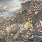 الحرائق تلتهم منازل في بورتسودان بعد حرق عشوائي للقمامة في مواقع تجميعها