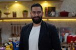 برنامج سوبر كلوب بالعربي يجمع الضيوف حول مائدة الطعام لمناقشة قضايا الشباب العربي.