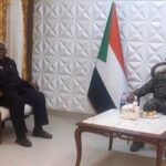 البرهان يصل للدامر في زيارة مفاجئة لولاية نهر النيل